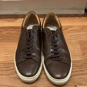 Men’s leather casual shoes